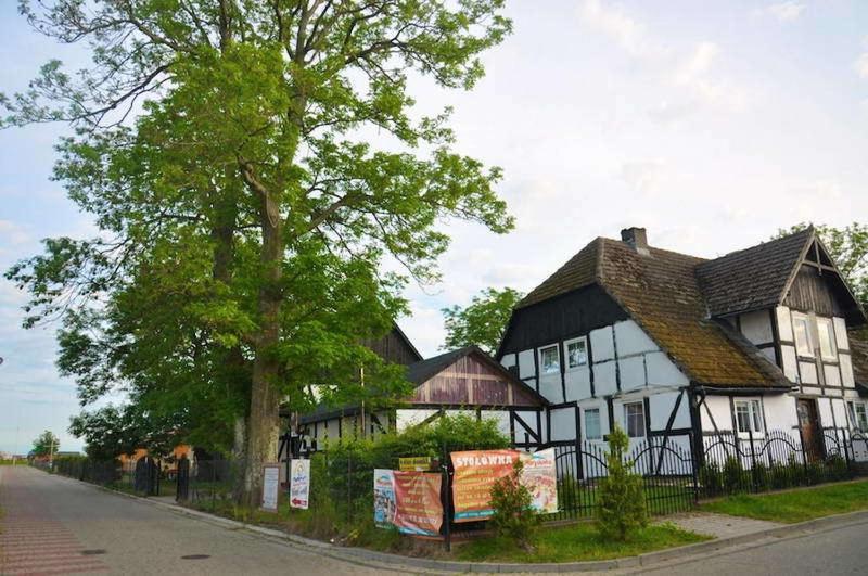Domki Letniskowe "Sloneczna Polana" Jaroslawiec Exterior photo